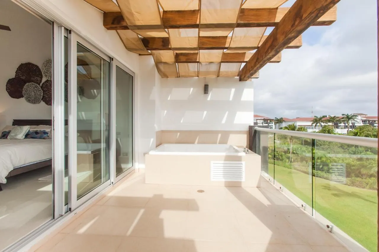 Mareazul Luxurious 2,5 Bedroom Apartment Playa del Carmen