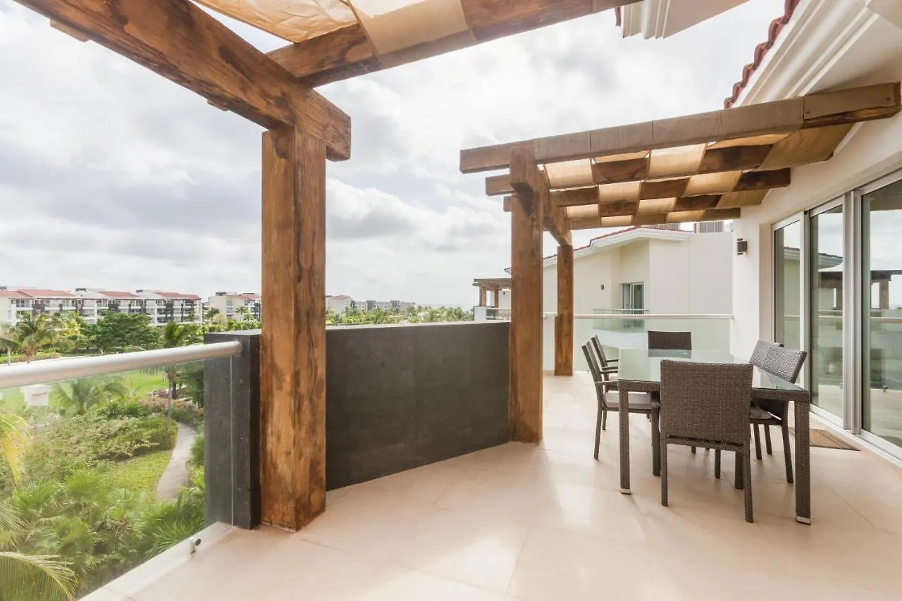 Mareazul Luxurious 2,5 Bedroom Apartment Playa del Carmen