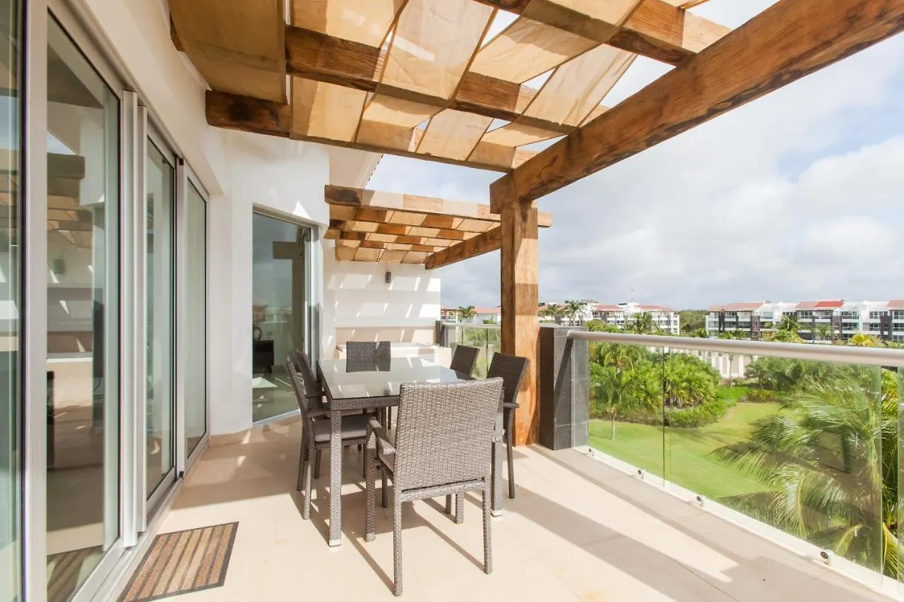 Mareazul Luxurious 2,5 Bedroom Apartment Playa del Carmen