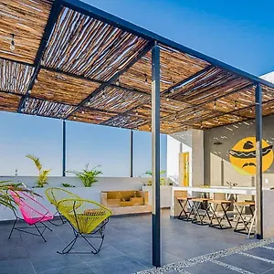Dewl Estudios : El Mexicano Aparthotel